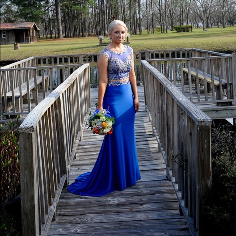 Two piece prom dress!!